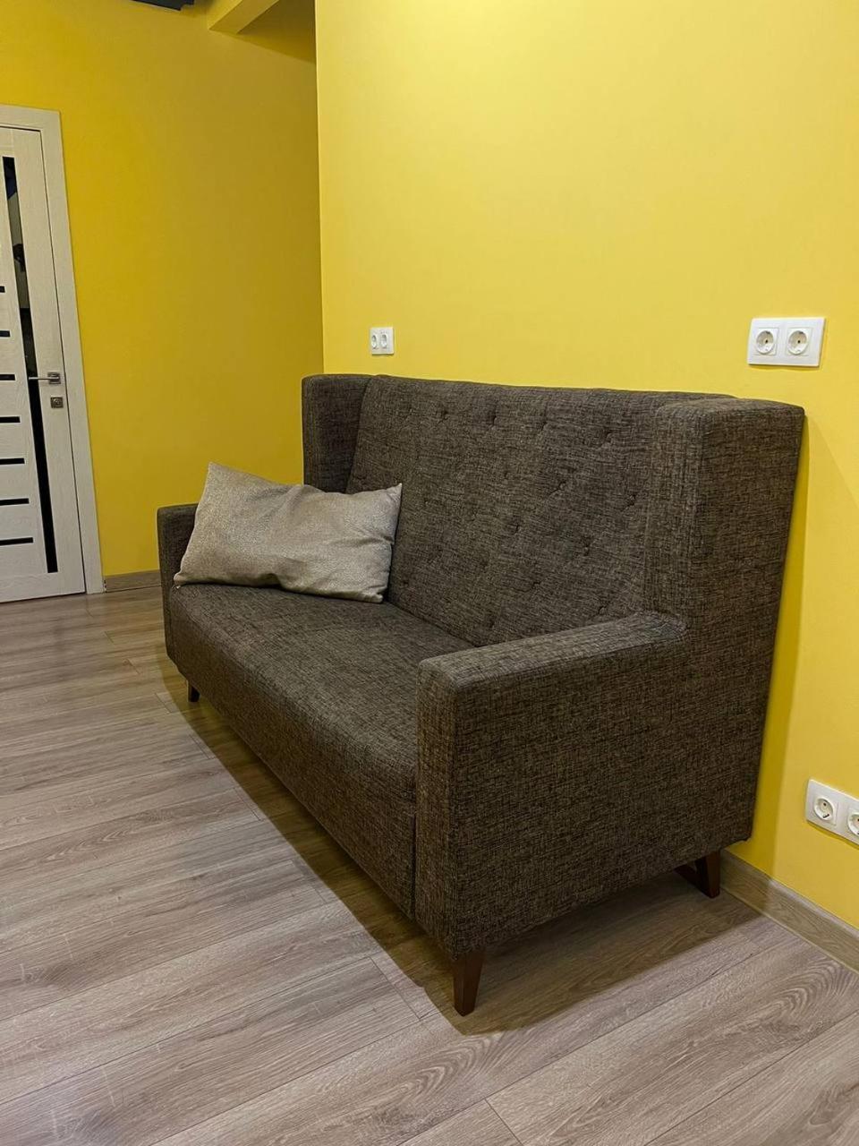Рой Hostel Almaty Bagian luar foto
